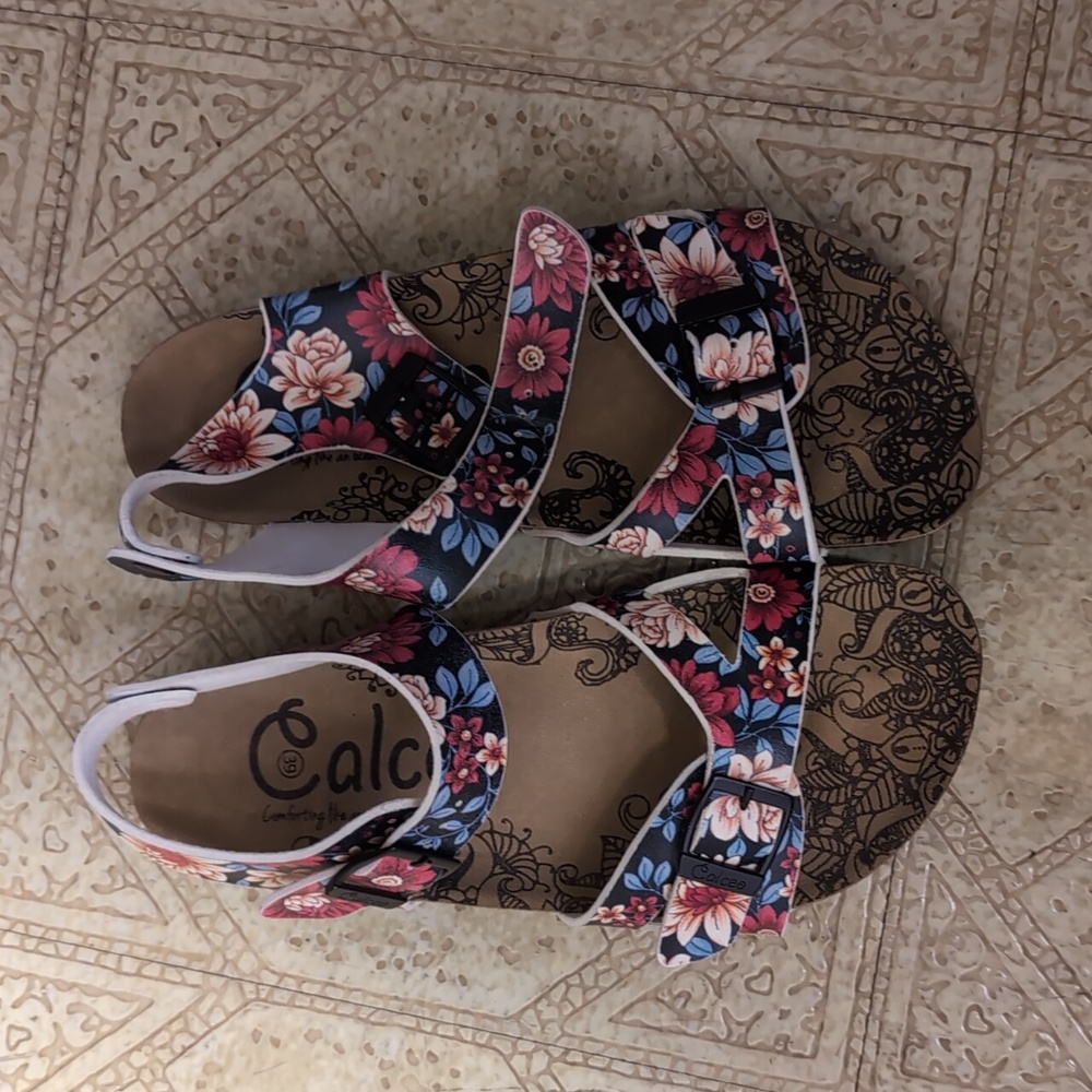 Brand new sandals !